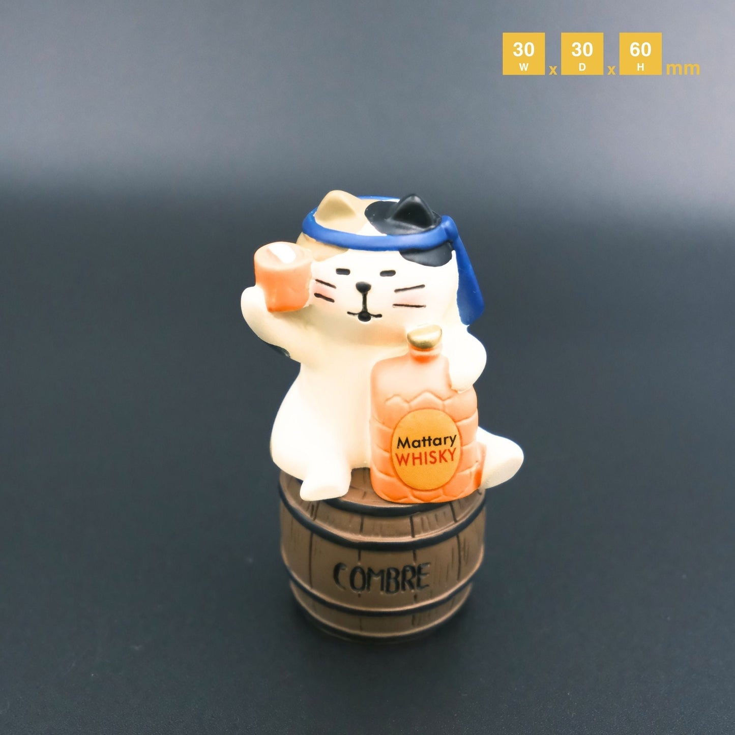 小貓咪們去酒吧發現喝酒不太健康就加了點人蔘雞精 - PLAYEGGSS